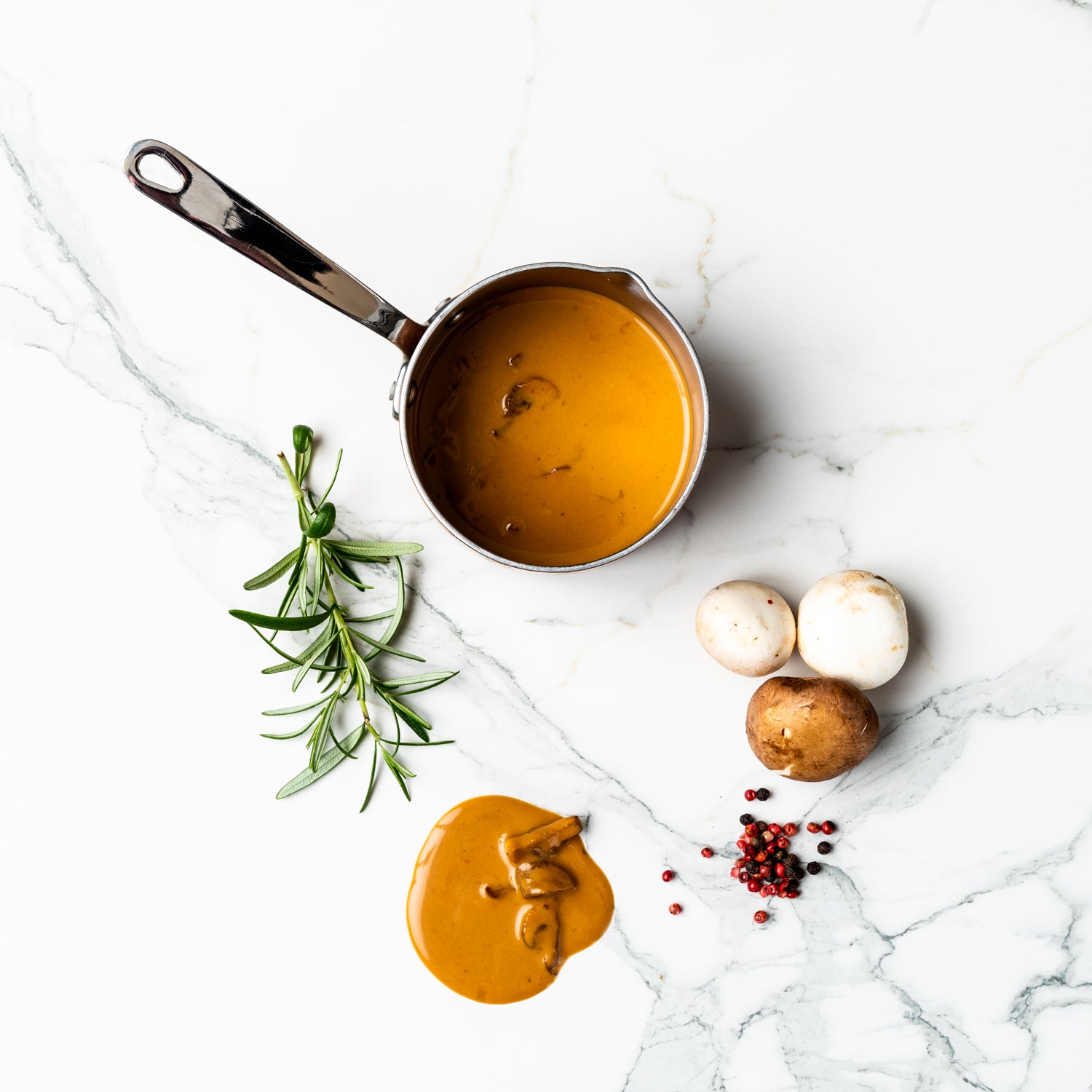 Kremuð villisveppasósa