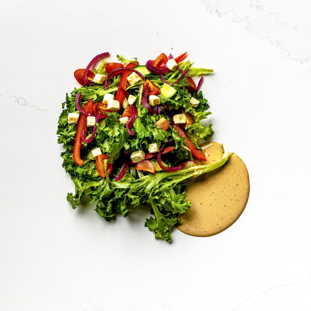 Blandað salat með Sesam dressingu